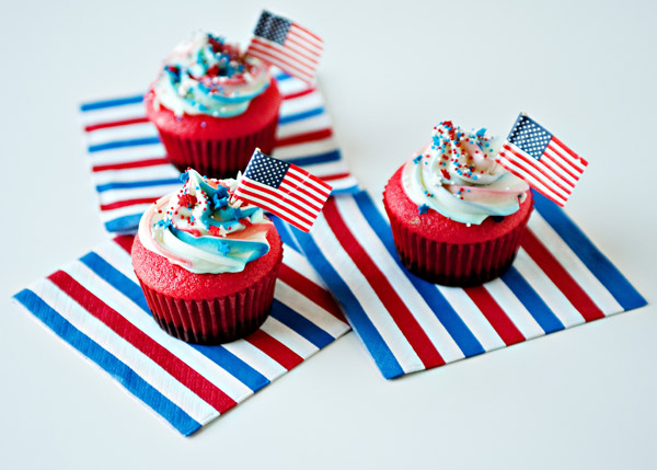 flag cupcake
