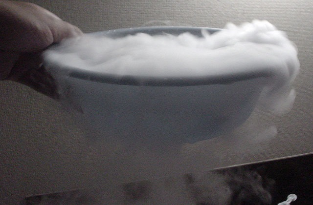 dry ice as an insulation