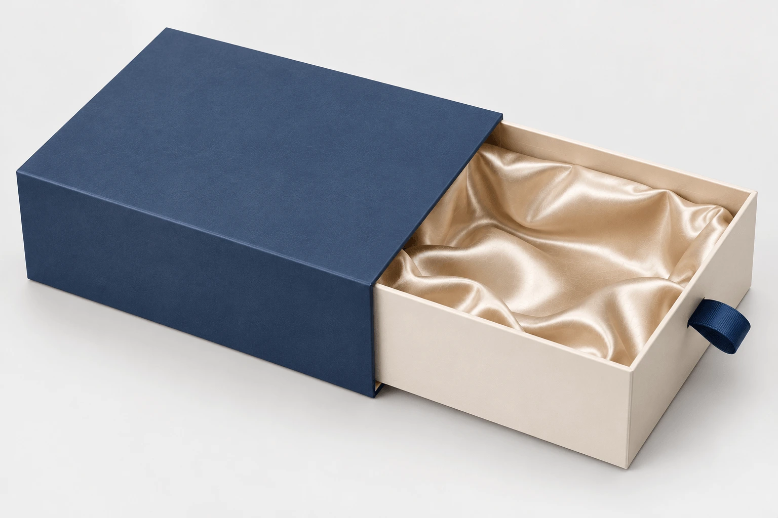 satin-lined-boxes-02.webp